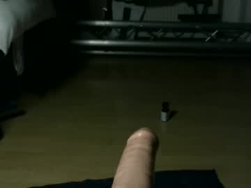 Ralf2402 Chaturbate stream image from November 19, 2025