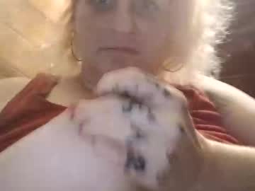 Trublonde39 Chaturbate stream image from November 19, 2025