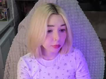 Cybersmiling Chaturbate stream image from November 20, 2025