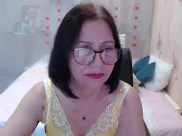 Olgahottie Chaturbate stream image from November 20, 2025