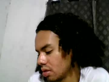 Moisesbermudez__ Chaturbate stream image from November 20, 2025
