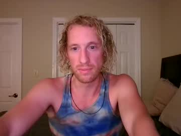Bookandbrawn Chaturbate stream image from November 20, 2025