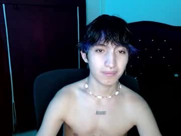 Littlextrem Chaturbate stream image from November 20, 2025