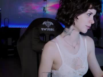 Ebfaafret Chaturbate stream image from November 20, 2025
