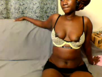 Slimandthick1 Chaturbate stream image from November 20, 2025