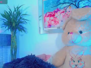 Paytoncamila Chaturbate stream image from November 20, 2025