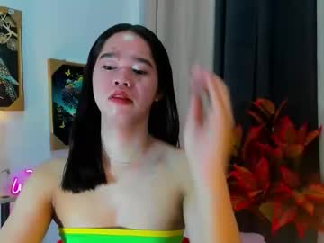 Yourtinybunny Chaturbate stream image from November 20, 2025