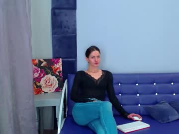 Katerinarx Chaturbate stream image from November 20, 2025