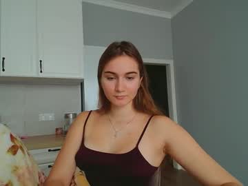 Kalorine Chaturbate stream image from November 20, 2025