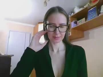 Feraliss Chaturbate stream image from November 20, 2025