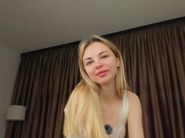 Mililoves Chaturbate stream image from November 20, 2025