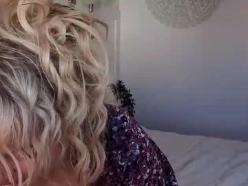 Daisydreams_Cumtrue Chaturbate stream image from November 20, 2025