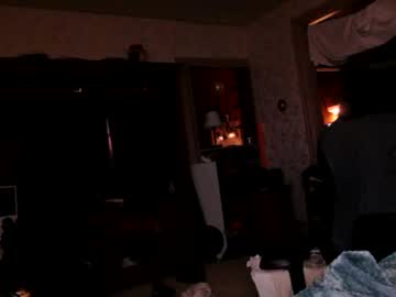 Elpumpozaza Chaturbate stream image from November 20, 2025