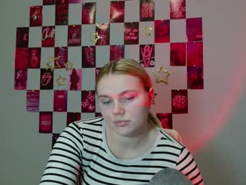 Leyla_Le Chaturbate stream image from November 20, 2025