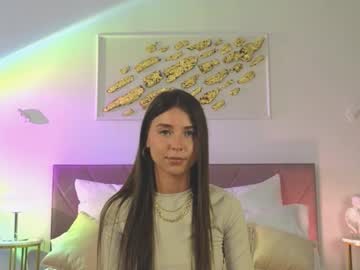 Violetta_Finch Chaturbate stream image from November 20, 2025