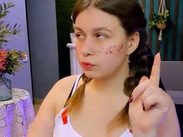 Fioramarmoris Chaturbate stream image from November 20, 2025