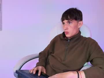 Lucaasgold Chaturbate stream image from November 20, 2025
