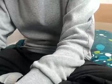 Yanp541 Chaturbate stream image from November 20, 2025