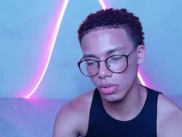Apolo_Night Chaturbate stream image from November 20, 2025