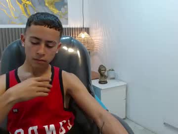 Xavii_18_ Chaturbate stream image from November 20, 2025