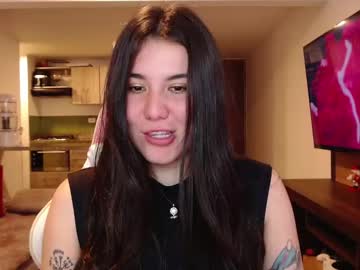 Goldendawn_ Chaturbate stream image from November 20, 2025