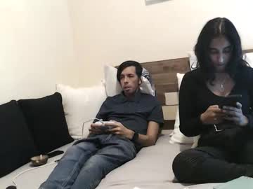 Goldpirl Chaturbate stream image from November 20, 2025