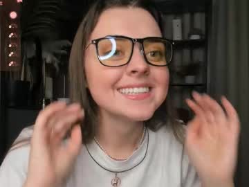 Laura_Mutti Chaturbate stream image from November 20, 2025