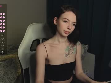 Molly_Mora Chaturbate stream image from November 20, 2025