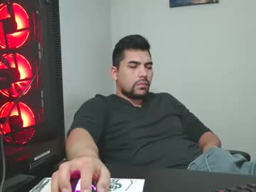 Roman75340 Chaturbate stream image from November 20, 2025