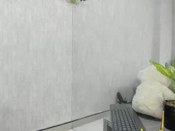 Almazz_ Chaturbate stream image from November 20, 2025