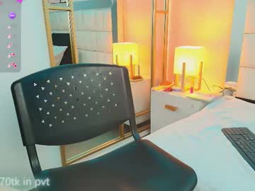 Anahi_Maite Chaturbate stream image from November 20, 2025
