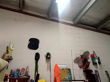 Startercap77 Chaturbate stream image from November 20, 2025