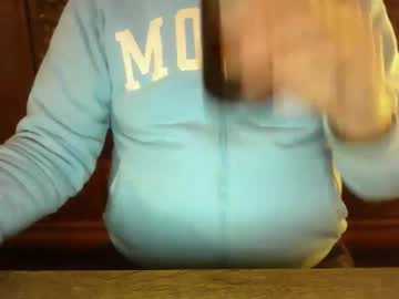 Hartwichser1 Chaturbate stream image from November 20, 2025