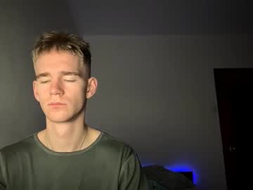 Kairaven Chaturbate stream image from November 20, 2025