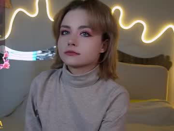 Litt1e_Emilyy Chaturbate stream image from November 20, 2025