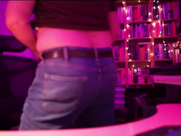Energybra Chaturbate stream image from November 20, 2025