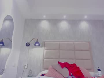 Miaacollins__ Chaturbate stream image from November 20, 2025