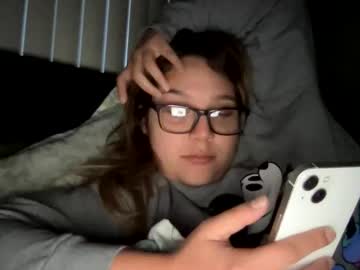 Sunshinemae09 Chaturbate stream image from November 21, 2025