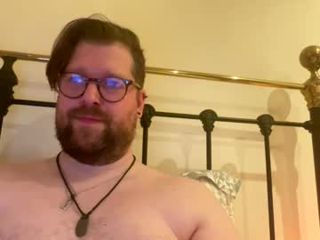 Crouchendtiger Chaturbate stream image from November 21, 2025
