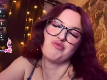 Edithafarro Chaturbate stream image from November 21, 2025