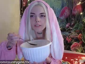 Faerienugs Chaturbate stream image from November 21, 2025
