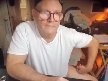 Papi_Chulo_501 Chaturbate stream image from November 21, 2025