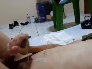 Edifemboy Chaturbate stream image from November 21, 2025