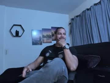 Wncmodels Chaturbate stream image from November 21, 2025