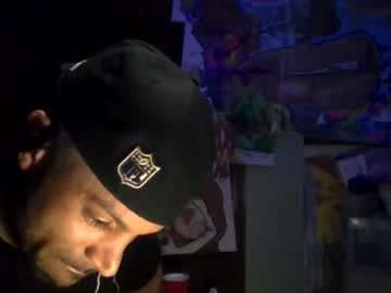 Bigwalkdog12 Chaturbate stream image from November 21, 2025