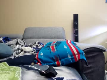 Houdicky2 Chaturbate stream image from November 21, 2025