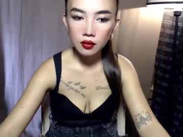 Zyra_Asia Chaturbate stream image from November 21, 2025