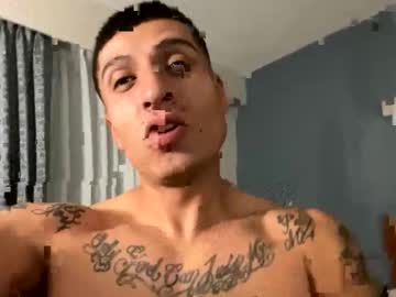 Bigpapilong77 Chaturbate stream image from November 21, 2025