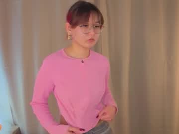 Phebenogowski Chaturbate stream image from November 21, 2025