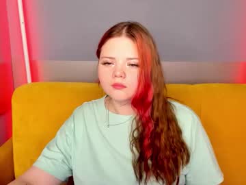 Kellyfiery Chaturbate stream image from November 21, 2025